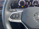 同一車線内全車速運転支援システム「Travel Assist」機能を装備。前を走行中の車両に一定の間隔で追従停止発進を自動で制御し、走行中の安全確保と疲労軽減に効果があります。
