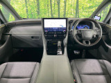 ヴェルファイア ハイブリッド 2.5 Z プレミア E-Four 4WD 