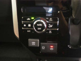 オートエアコンや電動パーキングブレーキ装備!