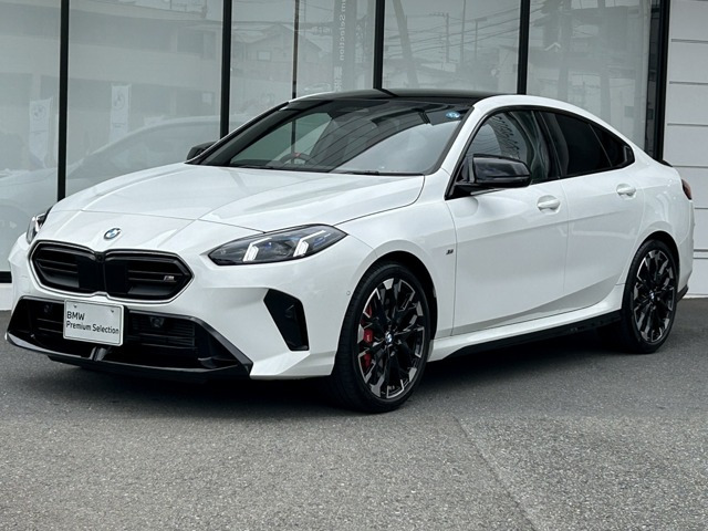 2シリーズグランクーペ M235 xドライブ 4WD