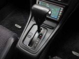このお車は前のお客様から直接買取させて頂いておりますので使用状況やメンテナンス状況詳細な情報を次のお客様にお伝えいたします。詳細な情報を知っていますので、より詳しいお車の状態が分かっております♪