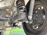 お車を安心してお乗りいただく為には、足回りの定期点検が欠かせません。サービスサポート(有償保証)では無料点検もご提供しており、安心のカーライフをお過ごしいただけるサポート体制が整っています。