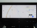 日々の移動をスマートにするナビゲーション。複雑な市街地でも迷いにくく、通勤・買い物にも便利です。毎日使うからこそ、嬉しい装備です。