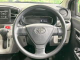 インテリアに合わせたデザインのステアリングは、運転される方のことも考え、運転しやすい形状、大きさです。是非一度、実際に触ってお確かめください。