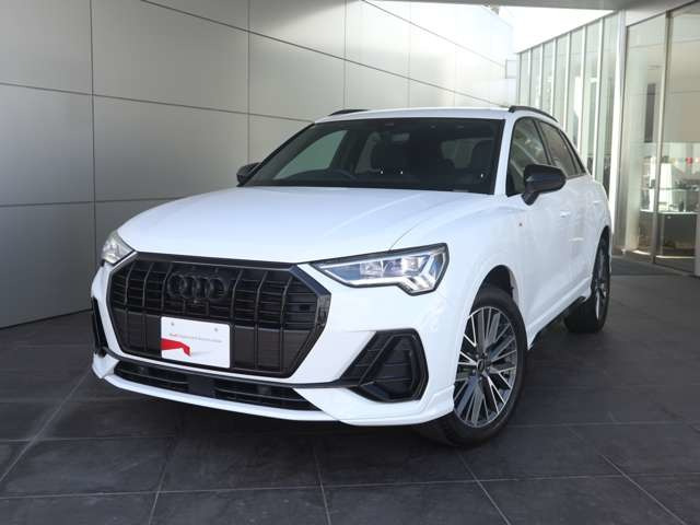 Q3  35 TFSI Sライン