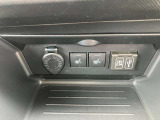 シートヒーター◆スイッチONで座面が温まる運転席ヒーター付きシートを装備!