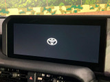 【12.3インチディスプレイオーディオ】スマートフォンと連携が可能な大画面ディスプレイオーディオです。スマートフォンのナビ機能を使用したり、Bluetooth接続で音楽もお楽しみいただけます!