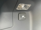 弊社の中古車は全て既納客様及び管理客様からの下取りもしくは買取です。入庫した車は全て弊社の商品化専任担当者が厳選し、自信を持ってお勧めできるお車のみです。外部からの仕入れは一切行っておりません