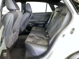 ゆとりある広々とした車内空間は、ドライブを始め買い物やレジャーなど、幅広く活躍します。一人でもみんなとでもお出かけを楽しみましょう!