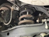 お車を安心してお乗りいただく為には、足回りの定期点検が欠かせません。サービスサポート(有償保証)では無料点検もご提供しており、安心のカーライフをお過ごしいただけるサポート体制が整っています。
