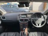 V40クロスカントリー D4 ダイナミック エディション ディーゼル 