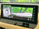 【アラウンドビューモニター】専用のカメラにより、上から見下ろしたような視点で360度クルマの周囲を確認することができます☆死角部分も確認しやすく、狭い場所での切り返しや駐車もスムーズに行えます。