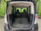 普段のお買い物や通勤、送迎等に十分な荷室スペースを確保しております。セカンドシートを倒すと、大きな荷物の積載も可能です♪