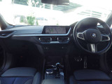 お車は【BMW Premium Selection名古屋南】に展示中!皆様のご来場、お問い合わせをお待ちしております! お問い合わせは、無料電話:0078-6043-6547まで!