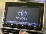 【純正9型ナビ】人気の純正ナビを装備。オーディオ機能も充実しており、Bluetooth接続すればお持ちのスマホやMP3プレイヤーの音楽を再生可能!毎日の運転がさらに楽しくなります!!