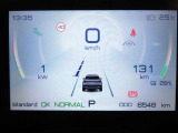 撮影時の走行距離数は6548キロです。点検整備を実施してのお納車となります。