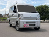 キッズスペースもございます♪お子様連れの方もごゆっくりとお車を見ていただけます☆