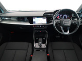 運転に必要な情報をメーター内に集約し、ドライバーの安全で快適な運転に寄与するアウディバーチャルコックピット。