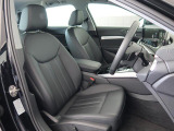 Audi車はどの車種も全てレザーハンドルです。そこにはAudiのこだわりがあり質感の高いレザーでしっかりと手に馴染み、高級感を演出します。