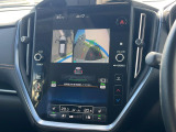 【マルチテレインモニター】車のフロントやサイドのカメラ画像を同時にモニター表示することで、悪路や狭い道を走行時でも周囲の状況確認ができ安心!本格SUVにうれしい装備です♪