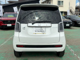 バック時目視しにくいクルマの周囲をカメラで映し出し、安全・安心駐車をサポート♪バックの苦手な方も後ろがハッキリ見えるので安心ですよ♪
