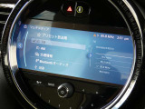 スマートフォンをBluetooth接続することによって、ハンズフリーで通話が可能です!