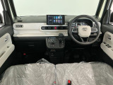 【インパネ】運転のしやすさを最優先に設計された見晴らしの良いフロントビュー。車両間隔が掴みやすく狭い道でも安心♪「安全」と「品質」を最優先に、安心してお乗りいただけるクルマを提供いたします。