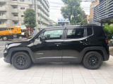 Jeepらしい力強さとスタイリッシュさを兼ね備えたデザインが特徴です。