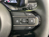 【アダプティブクルーズコントロール】高速道路での長距離走行が楽に!!自動で速度を保つクルーズコントロールが、衝突軽減システムと連携し、前方の車両を感知して車間を保つように速度調節してくれます!!