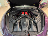 このエンジンは、3.9リッターV型8気筒DOHCツインターボユニットを搭載しており、エンジン出力は620psを発揮します。