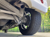 お車を安心してお乗りいただく為には、足回りの定期点検が欠かせません。サービスサポート(有償保証)では無料点検もご提供しており、安心のカーライフをお過ごしいただけるサポート体制が整っています。