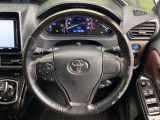 【ステアリングスイッチ】運転中、前方から目線をそらすことなく、オーディオ等の操作が可能な便利機能!安心&快適なドライブを演出してくれます♪