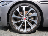 XE S 2.0L D180 ディーゼル 