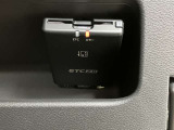 ETCを装備。これで高速道路の料金所もノーストレス。ノンストップで通過します。