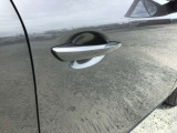 ドアノブの内側を触るとロック解除ドアノブの外側を触るとロックが掛かります