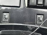 店舗にて現車の確認もいただけますので、お電話で在庫のご確認の上是非ご来店くださいませ。