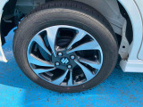 安全安心な走行のために、納車前には小さなクルマを知り尽くしたエキスパートが基本性能に関わる機能や状態を徹底的に点検しています。