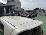中古車という商品の特性ルーフには子キズや塗装しみ細かな凹み等があります