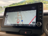 Gathers9インチナビ付きでフルセグ・DVD再生・Bluetoothなど付いてとても便利な車両です♪