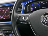 前車と一定の車間距離を保ちながら走る追随システムのACC(アダプティブクルーズコントロール)付!