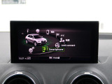 スマートフォンとAudiをUSBケーブルを介し接続。AppleのCarPlayやAndroid Autoのアプリを通じて、スマートフォンのコンテンツをMMIディスプレイに表示します。