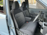 快適に運転できるドライブポジション!シートリフターもあるので無理のない運転姿勢がとれます。