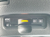 【ETC】高速道路の料金所をストレスなく通過!話題のスポットやサービスエリアに多い「スマートIC」利用時は必須のアイテムです。当店でセットアップを実施、ご納車当日からすぐにご利用いただけます!