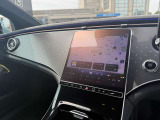 【アンビエントライト】メルセデス・ベンツの車内空間を彩ります。豊富なカラー展開で自分好みの空間に♪