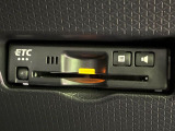 【ETC】高速道路の料金所をストレスなく通過!話題のスポットやサービスエリアに多い「スマートIC」利用時は必須のアイテムです。当店でセットアップを実施、ご納車当日からすぐにご利用いただけます!