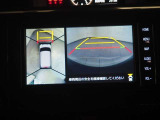 フロント部分にもカメラが搭載されています!