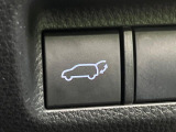 【パワーバックドア】スマートキーや運転席のボタンを押すだけでリアゲートが自動で開閉します!荷物を持っている時や、高い位置にあるバックドアを閉める際に便利な機能です♪