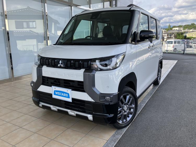 デリカミニ G 4WD 