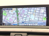 ●純正ナビ:一体感のあるナビは、高級感ある車内を演出してくれます。オーディオ機能も充実しておりますので、運転もより楽しめます♪