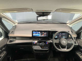 セレナ 1.4 e-POWER ハイウェイスターV 